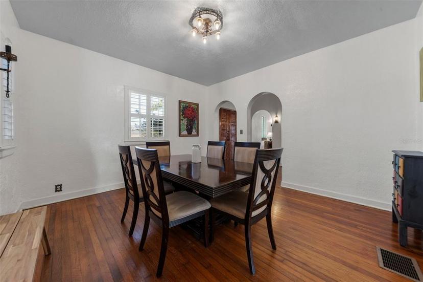 Picture of 344 N Lantana Avenue N, Sarasota FL 34243