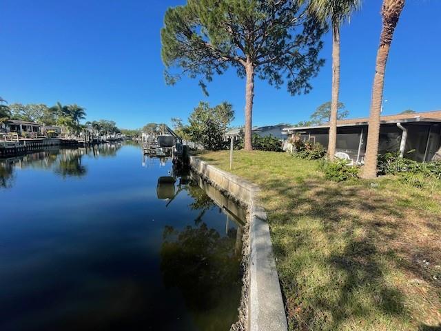 Picture of 5365 Dover Street Ne, St Petersburg FL 33703