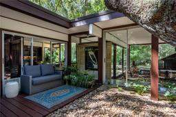 Picture of 1820 SE 64Th Way, Gainesville, FL 32641