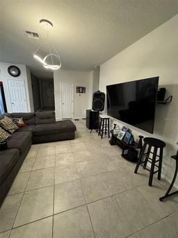 Picture of 748 Citrus Isle Drive, Davenport, FL 33837