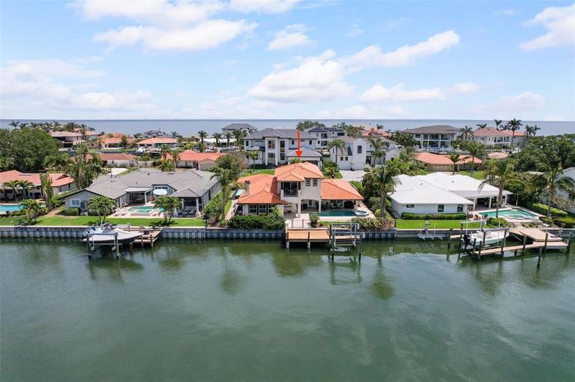 Picture of 1939 Hawaii Avenue Ne, St Petersburg FL 33703