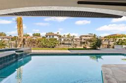 Picture of 1939 Hawaii Avenue Ne, St Petersburg, FL 33703