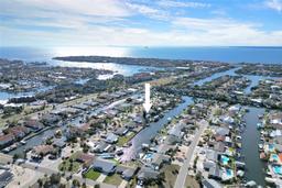 Picture of 1015 Spindle Palm Way, Apollo Beach, FL 33572