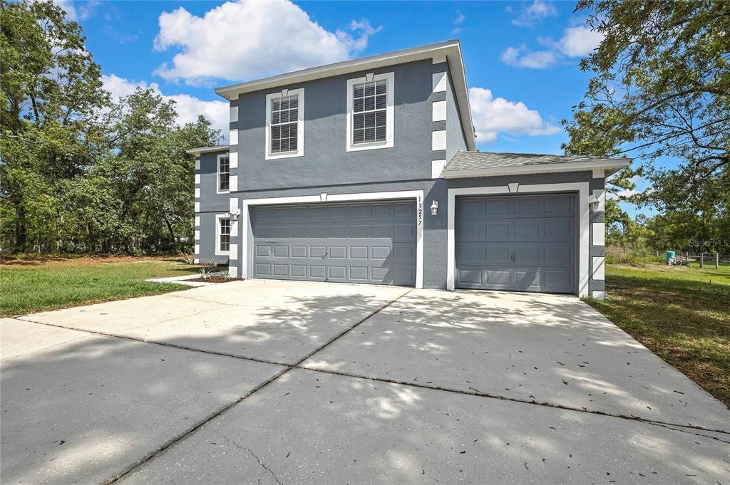 Picture of 11257 Persimmon Avenue, Weeki Wachee, FL 34614