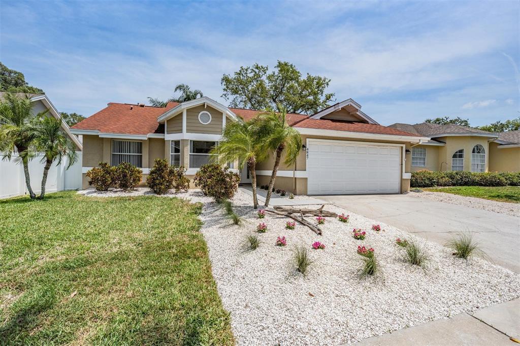 Picture of 4847 Harbor Woods Drive, Palm Harbor, FL 34683