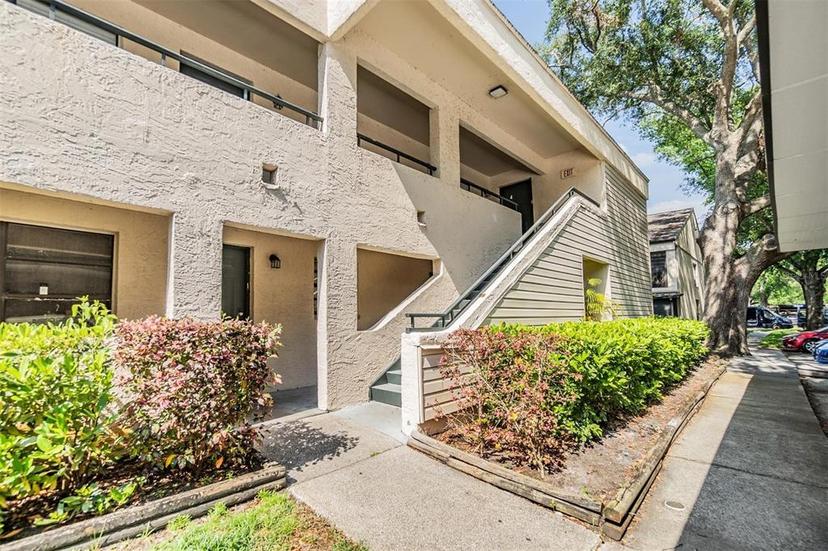 Picture of 4917 Puritan Circle Unit 105, Tampa FL 33617