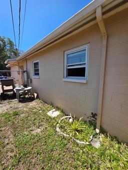 Picture of 1783 Mississippi Avenue Ne, St Petersburg, FL 33703