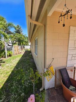 Picture of 1783 Mississippi Avenue Ne, St Petersburg, FL 33703