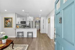 Picture of 3711 W Dale Avenue, Tampa, FL 33609
