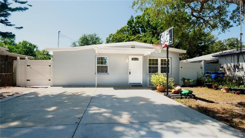 Picture of 7428 36Th Avenue N, St Petersburg FL 33710