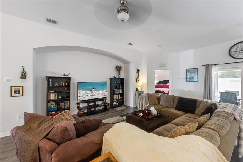 Picture of 1010 Tropical Drive, Bradenton FL 34208
