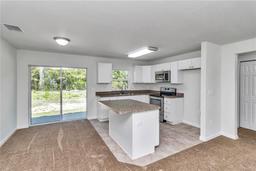 Picture of 3914 SW 161St Loop, Ocala, FL 34473