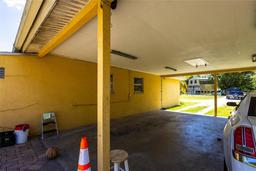 Picture of 2002 SE Rhode Island Street, Arcadia, FL 34266