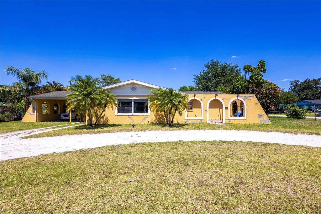 Picture of 2002 SE Rhode Island Street, Arcadia, FL 34266