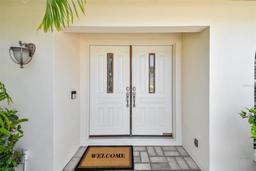 Picture of 14078 Leeward Drive, Seminole, FL 33776