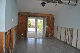 Picture of 119 18Th Street Nw, Ruskin, FL 33570