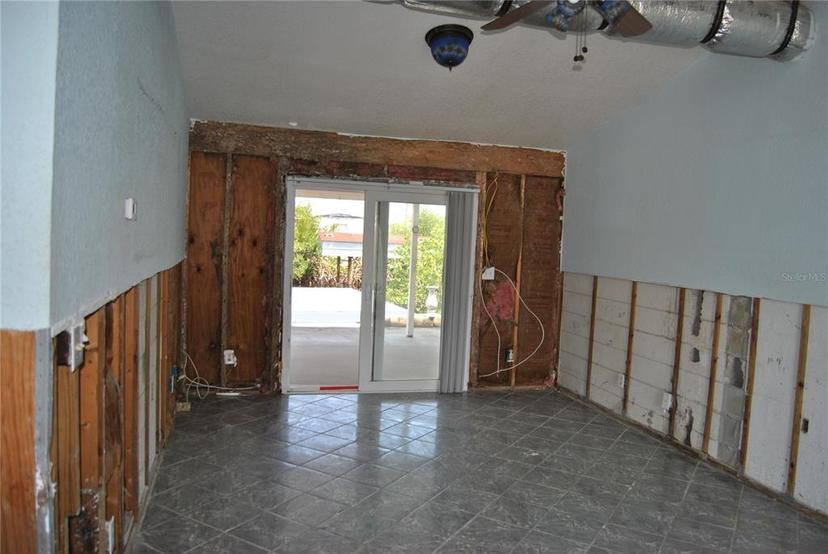 Picture of 119 18Th Street Nw, Ruskin FL 33570