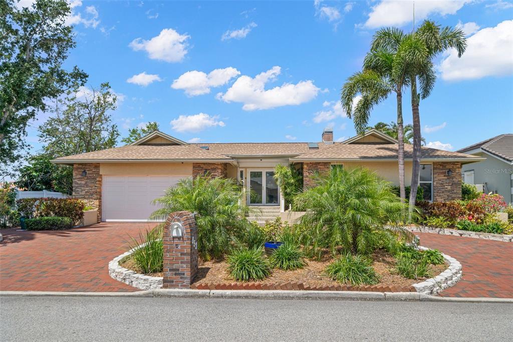 Picture of 852 3Rd Ave S, Tierra Verde, FL 33715