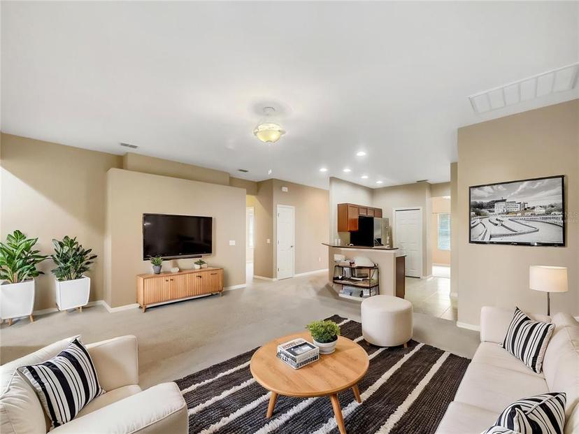 Picture of 10808 Carloway Hills Drive, Wimauma FL 33598
