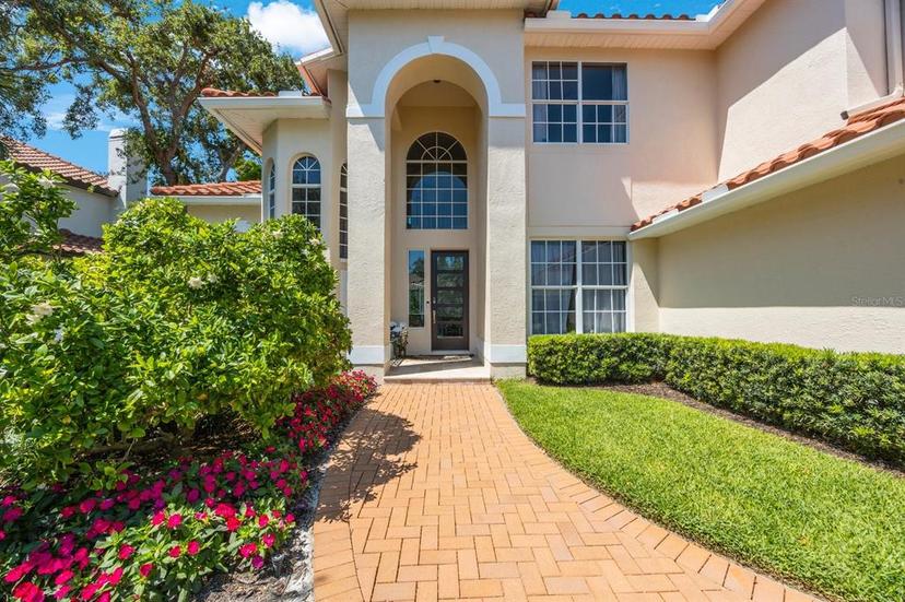 Picture of 4815 Queen Palm Terrace Ne, St Petersburg FL 33703