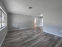Picture of 916 Gillespie Street, Englewood, FL 34223