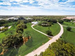 Picture of 1104 Twin Laurel Boulevard, Nokomis, FL 34275