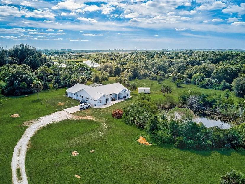 Picture of 1104 Twin Laurel Boulevard, Nokomis FL 34275