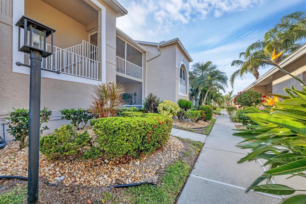 Picture of 9560 High Gate Drive Unit 1622, Sarasota, FL 34238