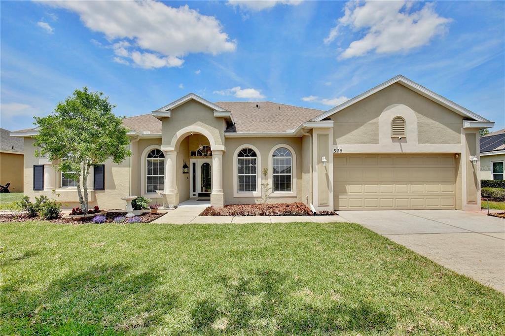 Picture of 525 Hebrides Court, Apopka, FL 32712
