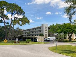 Picture of 6070 80Th Street N Unit 308, St Petersburg, FL 33709
