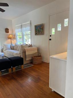 Picture of 4704 Winchester Drive, Sarasota, FL 34234