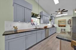 Picture of 465 Sweetwater Way, Haines City, FL 33844