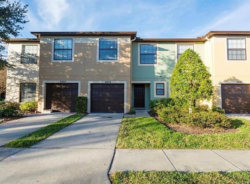 Picture of 2453 Edgewater Falls Drive, Brandon FL 33511