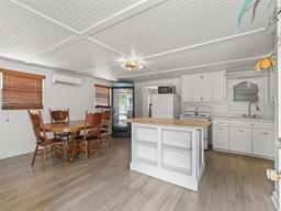 Picture of 1081 SE 174Th Terrace, Silver Springs, FL 34488