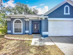 Picture of 4722 Lighterwood Way, Valrico, FL 33596