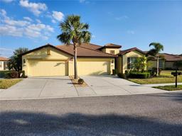 Picture of 5464 Sunset Falls Drive, Apollo Beach, FL 33572