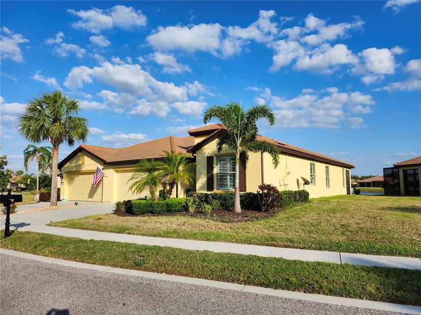 Picture of 5464 Sunset Falls Drive, Apollo Beach FL 33572
