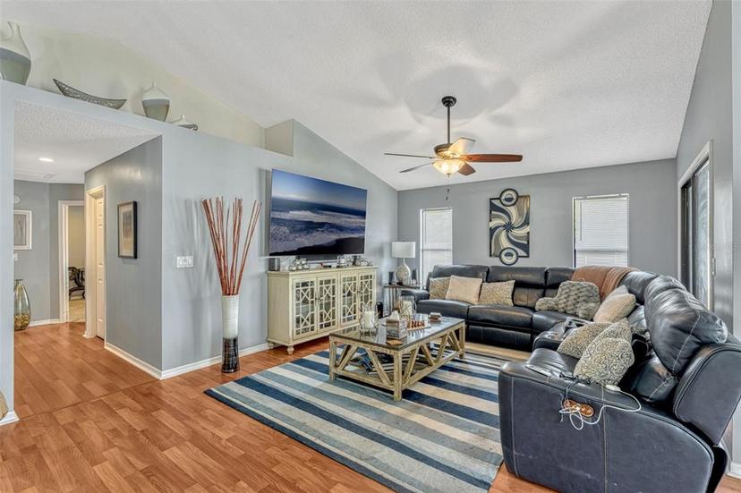 Picture of 2912 S Horizon Place, Oviedo FL 32765