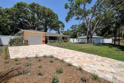 Picture of 5072 98Th Way, St Petersburg, FL 33708
