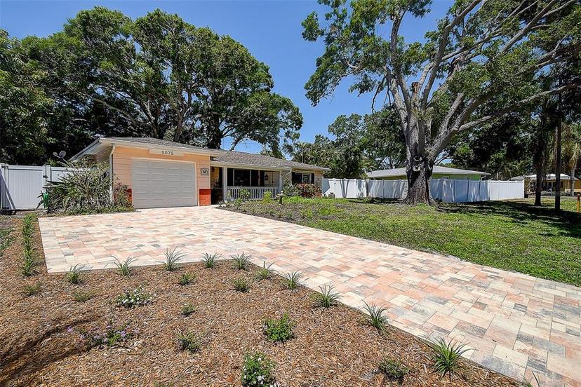 Picture of 5072 98Th Way, St Petersburg FL 33708