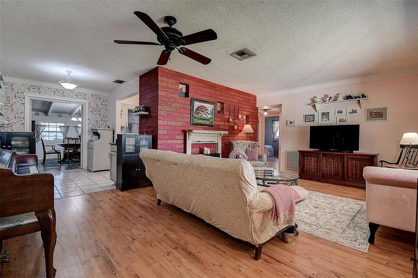 Picture of 5072 98Th Way, St Petersburg FL 33708