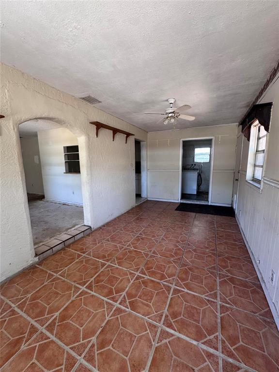 Picture of 4800 80Th Street N, St Petersburg FL 33709