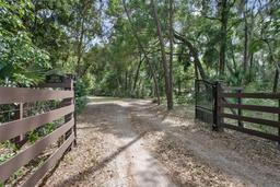 Picture of 1690 S Adelle Avenue, Deland, FL 32720