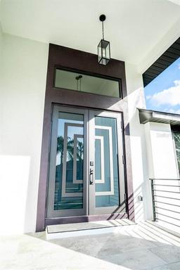Picture of 6509 Dolphin Cove Drive, Apollo Beach, FL 33572