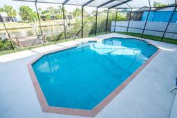 Picture of 6509 Dolphin Cove Drive, Apollo Beach, FL 33572