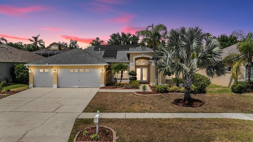 Picture of 1318 Riverfield Court, Valrico FL 33596