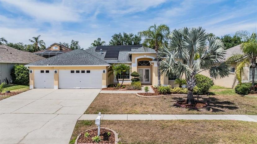 Picture of 1318 Riverfield Court, Valrico FL 33596