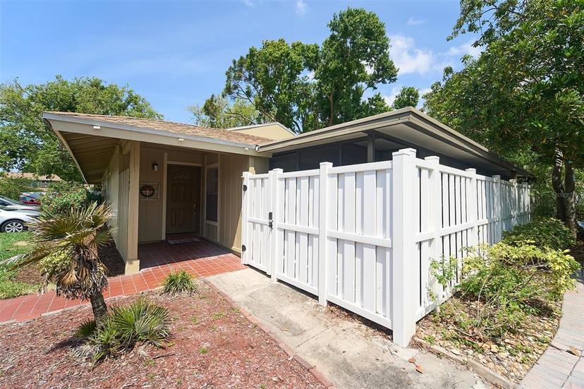 Picture of 7205 San Luis Ct, Tampa FL 33634