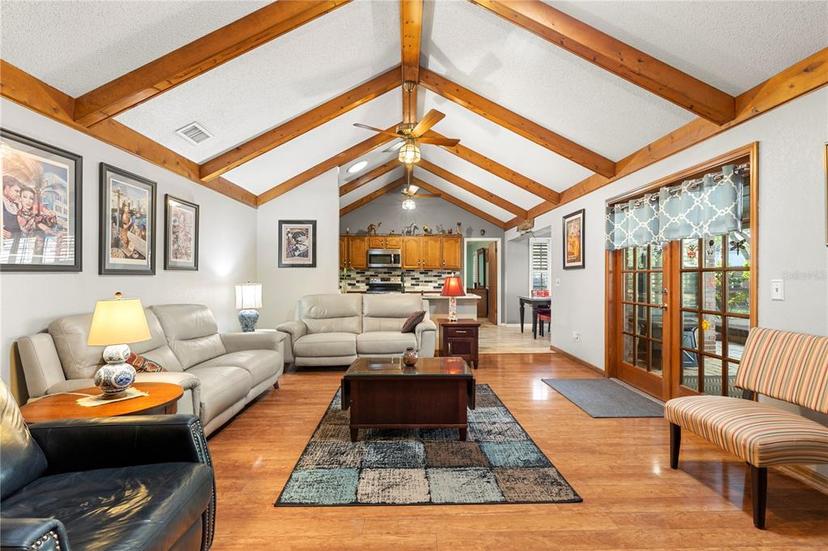 Picture of 2932 Chelsea Woods Drive, Valrico FL 33596
