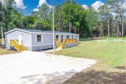 Picture of 3124 N Cannes Point, Hernando, FL 34442